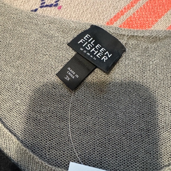 ❕NWT❕Eileen Fisher Wool Top - Picture 3 of 7